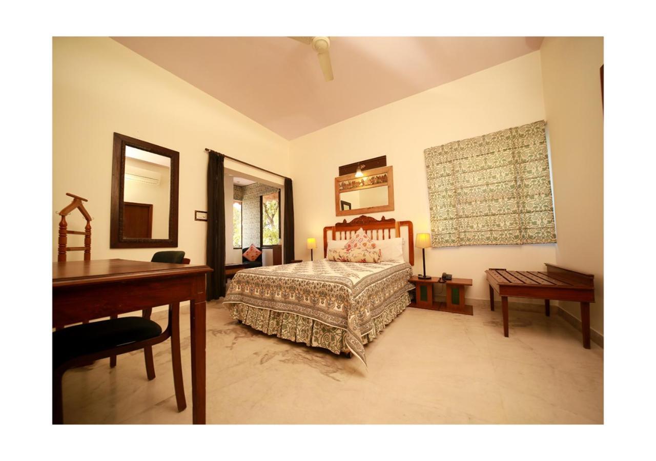Kailrugji - A City Center Hotel Jaipur Ngoại thất bức ảnh