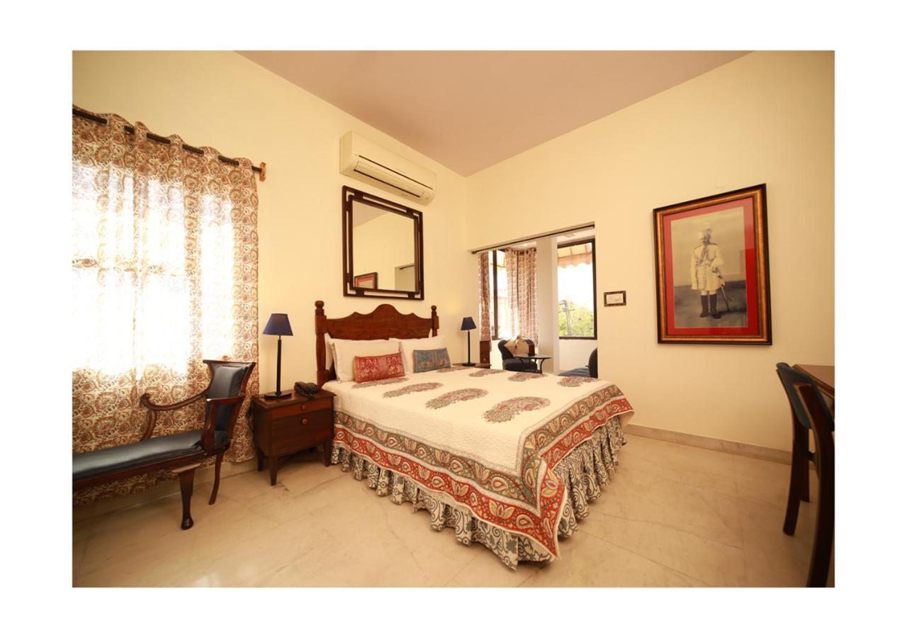 Kailrugji - A City Center Hotel Jaipur Ngoại thất bức ảnh